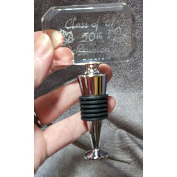 Class of '61 50th Reunion Crystal Wine Bottle Stopper - Picture 5 of 6